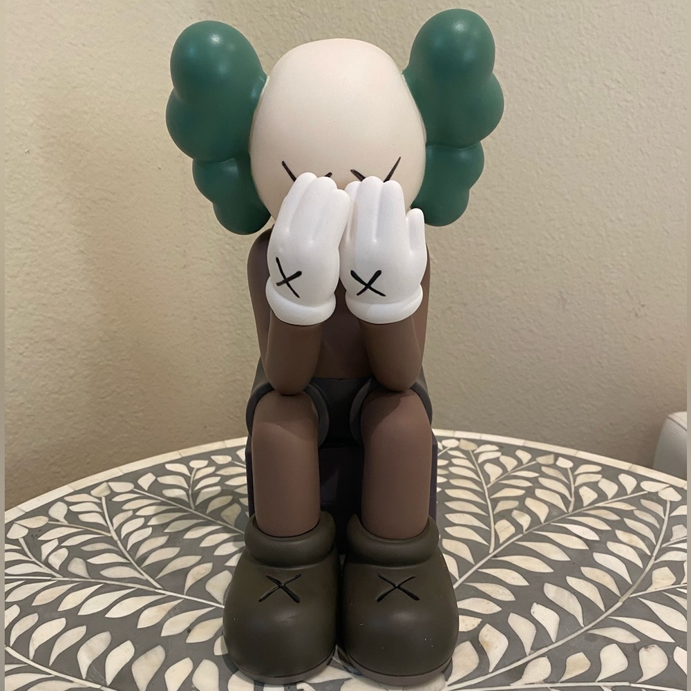 KAWS Companion Vinyl Figure